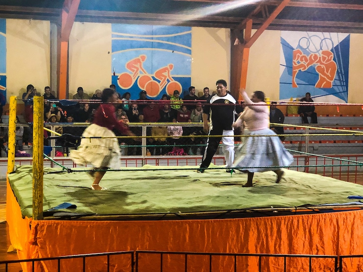 Cholitas Wrestling Bild 2